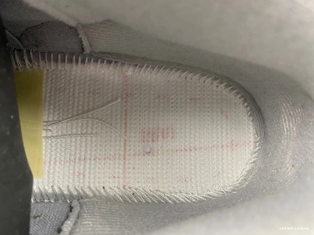 3 Air Jordan CT8532-031 Green Glow 1011